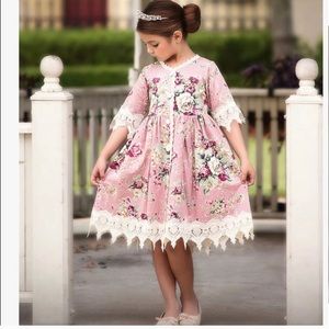 Trish Scully Child. Floral dress. Size 10